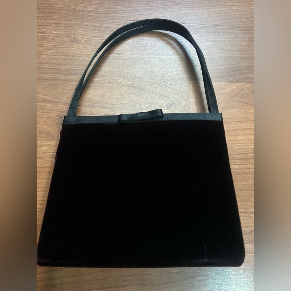 KENNETH COLE women’s velvet hand bag